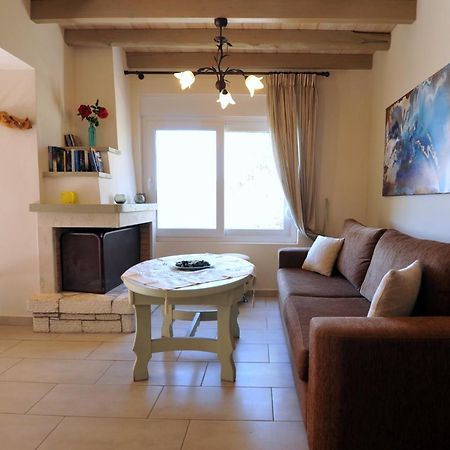 Villa Theodora View Apartments Zeys Айос-Єорйос-Пагон Екстер'єр фото