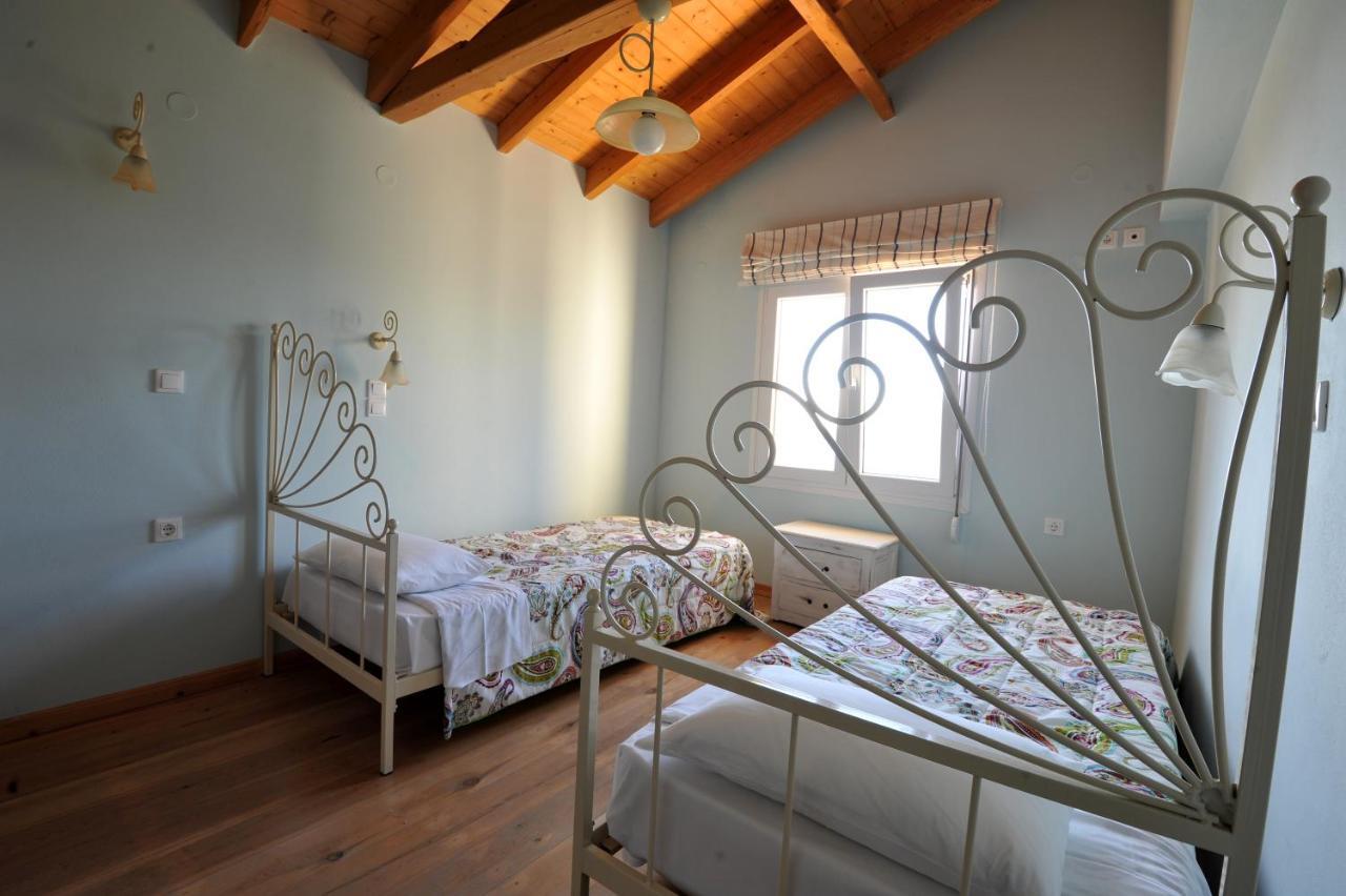 Villa Theodora View Apartments Zeys Айос-Єорйос-Пагон Екстер'єр фото